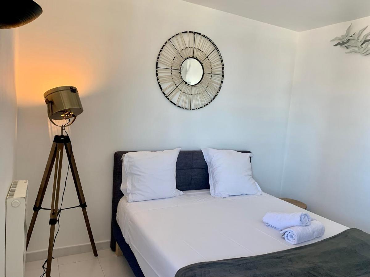 Marinesappartement-Yachts View, 100M Beach, Fiber Wifi High Speed Сен-Тропе Экстерьер фото